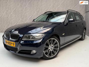 BMW 3-serie Touring 330i 272 PK High Executive / NAP / 2e Ei beschikbaar voor biedingen
