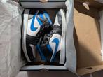 Air Jordan maat 44, Ophalen of Verzenden, Zo goed als nieuw
