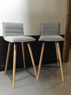 2 luxe barkrukken, Huis en Inrichting, Barkrukken, Ophalen, 60 tot 90 cm, Zo goed als nieuw, Hout