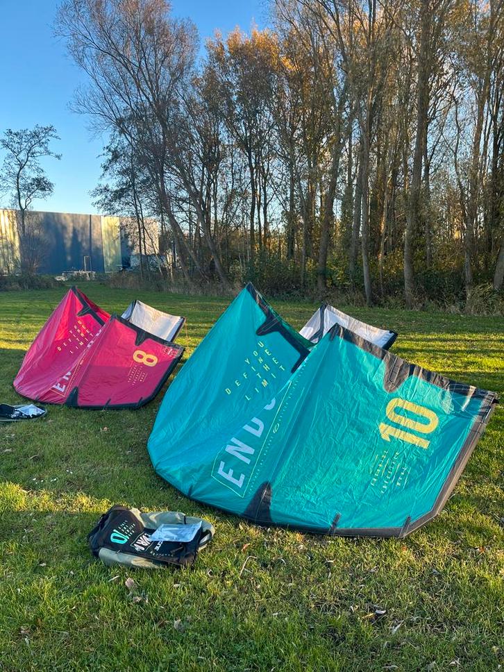 Ozone Enduro v3 8m en 10m, Watersport en Boten, Kitesurfen, Zo goed als nieuw, Kite, 8 m², Geen board, Ophalen of Verzenden