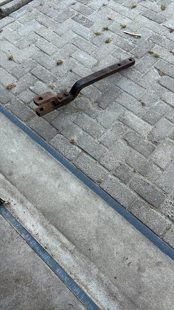 Zwaaihaak treklat Ford 2/3/3600 4610 beschikbaar voor biedingen