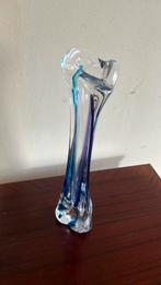 Kristallen vaas van kristalunie Maastricht, Ophalen