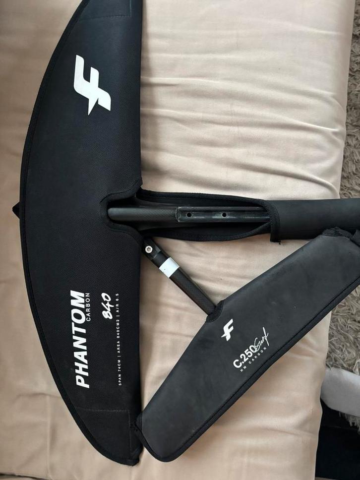 F-one phantom 840, Watersport en Boten, Wingsurfen, Zo goed als nieuw, Wingsurf-board, Ophalen of Verzenden