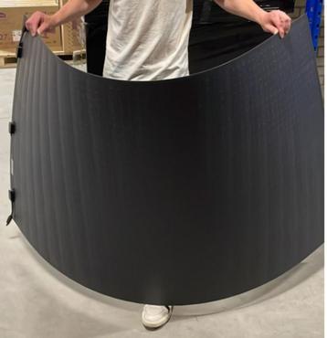 Flexibel zonnepaneel 375Watt - Full-black beschikbaar voor biedingen