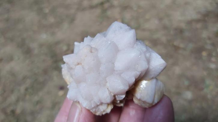 Mi001 Lila Rosé Kwarts Imilechile Mibladen Marokko #collect, Verzamelen, Mineralen en Fossielen, Mineraal, Ophalen of Verzenden