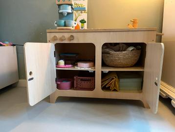 Houten Speelkeuken petit Amelie beschikbaar voor biedingen