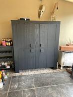 WOOOD massief houten kast – zwart, in goede staat, Huis en Inrichting, Ophalen, 100 tot 150 cm, 150 tot 200 cm, 25 tot 50 cm
