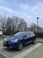 Renault Kadjar 1.2 TCE AUT 2016 Bose | Trekhaak | Camera, Auto's, Renault, Zwart, 4 cilinders, Blauw, Leder en Stof