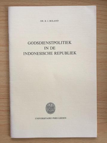 Godsdienstpolitiek in de Indonesische Republiek beschikbaar voor biedingen