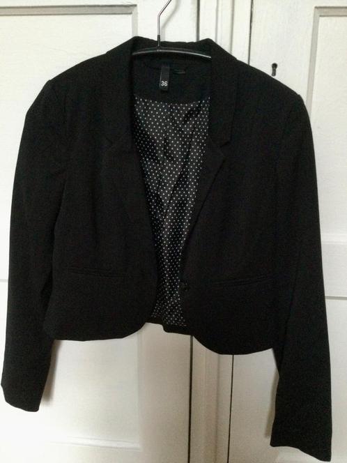 Divided colbertje tot net over de taille. Maat 36, Kleding | Dames, Jasjes, Kostuums en Pakken, Zo goed als nieuw, Jasje, Maat 36 (S)