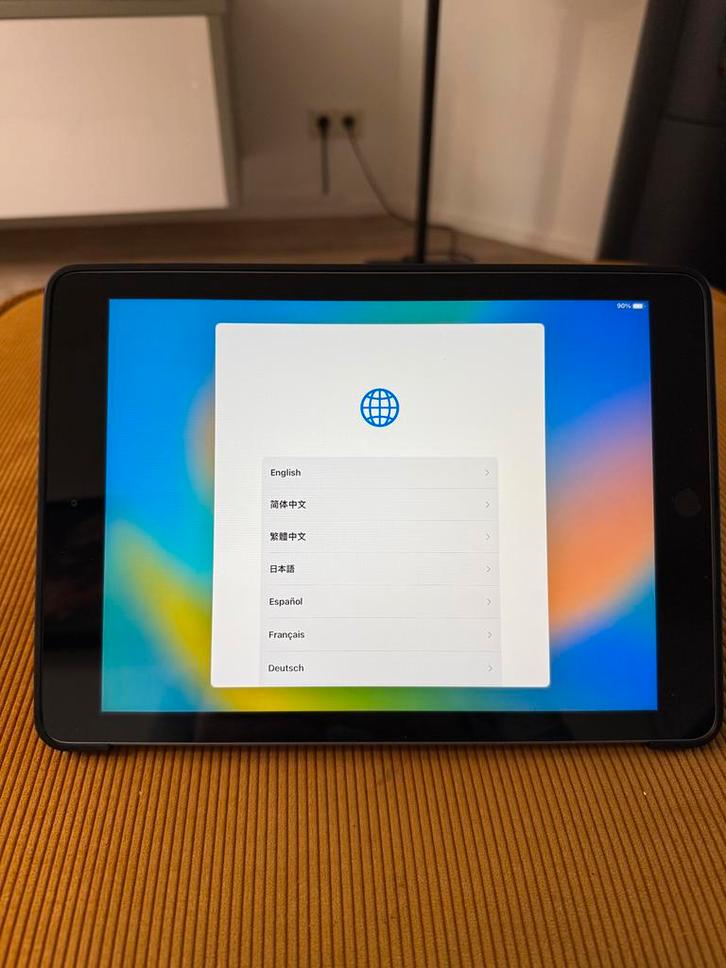 Apple iPad 2017 in hele nette staat, Computers en Software, Apple iPads, Gebruikt, Apple iPad, Wi-Fi, 9 inch, 32 GB, Grijs, Ophalen of Verzenden