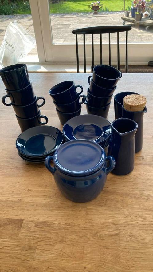 Arabia Kilta/Teema serviesdelen blauw, Antiek en Kunst, Antiek | Servies los, Ophalen of Verzenden