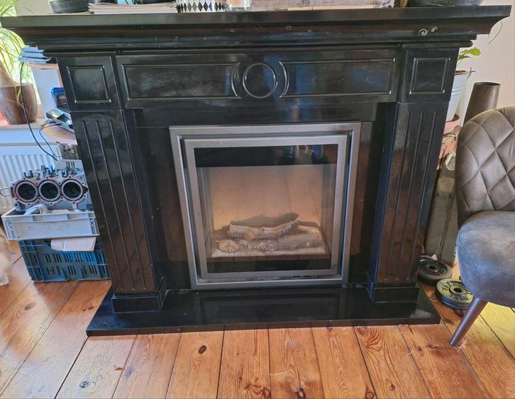 Complete marmeren schouw met elektrische haard (faber), Huis en Inrichting, Haarden, Gebruikt, Elektrische haard, Ophalen