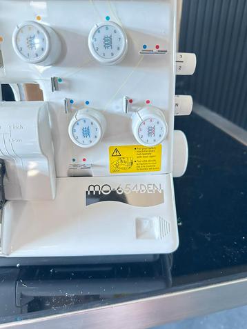 Juki MO-645DEN Machine Nieuw (alleen geopend voor test) beschikbaar voor biedingen