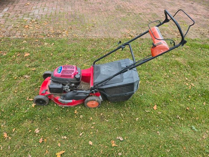 Honda GCV160 grasmaaier, Tuin en Terras, Grasmaaiers, Gebruikt, Benzine-grasmaaier, 30 t/m 39 cm, Cirkelmaaier, Opvangbak, Ophalen of Verzenden