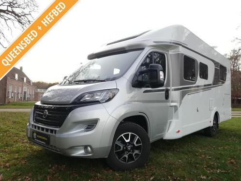 Luxe Carado T459 met tv, schotel, solair en face to face zit, Caravans en Kamperen, Campers, Bedrijf, tot en met 4, Half-integraal