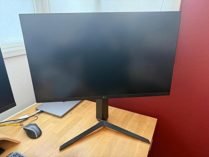 LG UltraGear 27GP850-B gaming monitor, Computers en Software, Monitoren, Zo goed als nieuw, 151 t/m 200 Hz, DisplayPort, HDMI