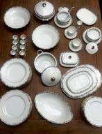 hutschenreuther 1814 servies set, Antiek en Kunst, Antiek | Servies compleet, Ophalen