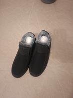Nieuwe zwarte herenschoenen met warme voering maat 42 en 43, Kleding | Heren, Schoenen, Ophalen of Verzenden, Nieuw, Zwart