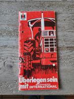 International ihc mccormick tractor folder, Ophalen of Verzenden, Zo goed als nieuw
