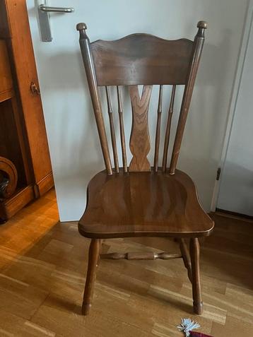 4 eetkamerstoelen eikenhout beschikbaar voor biedingen