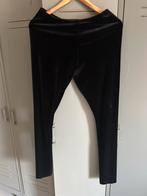 Mango velvet zwarte legging l, Kleding | Dames, Leggings, Maillots en Panty's, Legging, Mango, Zwart, Maat 40/42 (M)