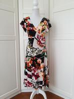 Klaes & Myra's witte stretchy floral print jurk, maat 40 M, Maat 38/40 (M), Wit, Ophalen of Verzenden, Gedragen