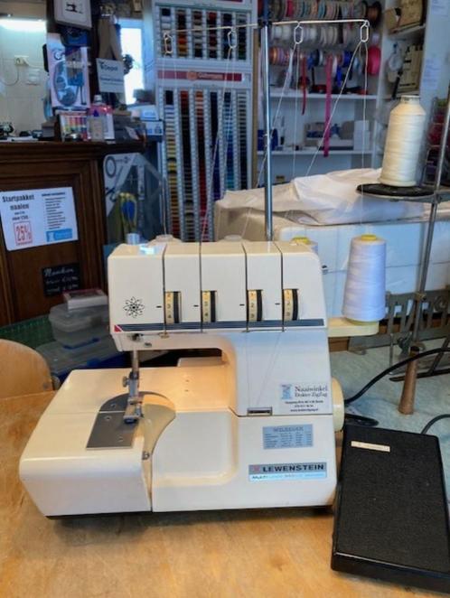 Lewenstein MultiLock 340DE - zeer eenvoudig in te rijgen!, Hobby en Vrije tijd, Naaimachines en Toebehoren, Gebruikt, Lockmachine