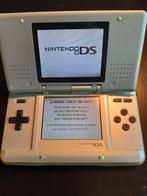 Nintendo DS Phat Zilver - Inclusief Oplader, Spelcomputers en Games, Spelcomputers | Nintendo DS, Ophalen of Verzenden, Gebruikt