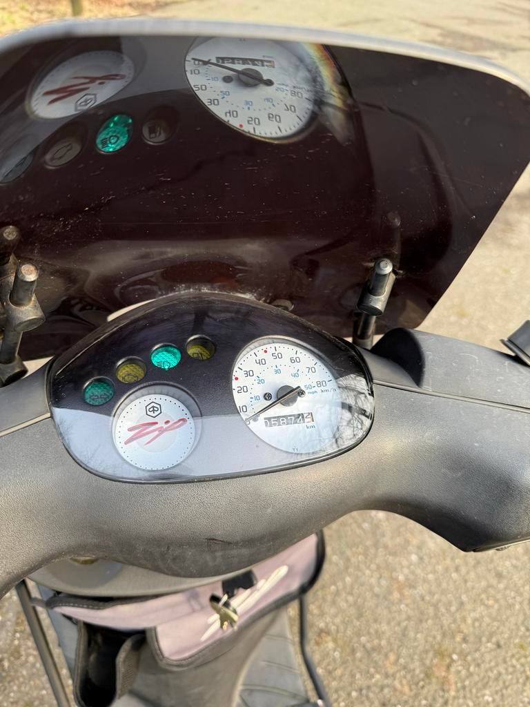 Piaggio Zip 2023 - Perfecte scooter!, Ophalen, Gebruikt, Maximaal 45 km/u, Zip