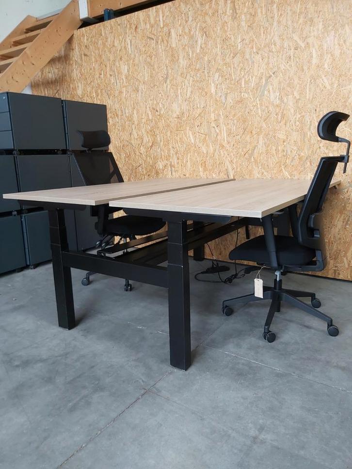 Elektrische verstelbaar duo zit-sta bureaus, Huis en Inrichting, Bureaus, Zo goed als nieuw, Ophalen