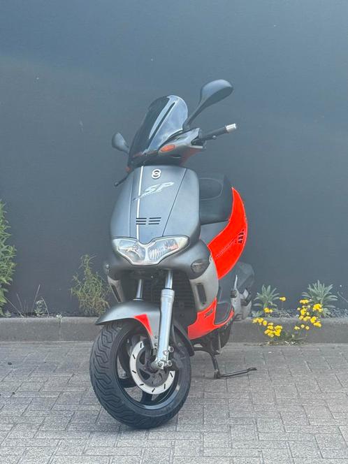 Gilera Runner 125cc A1 172cc malossi FULL KANON, Fietsen en Brommers, Scooters | Piaggio, Zo goed als nieuw, Tweetakt, Ophalen of Verzenden