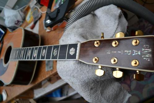 Gitaren gezocht te opknappen. Top Vakman!, Muziek en Instrumenten, Snaarinstrumenten | Gitaren | Akoestisch, Zo goed als nieuw