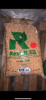 Gezocht,restant witte houtpellets, Minder dan 3 m³, Ophalen of Verzenden, Overige houtsoorten, Blokken