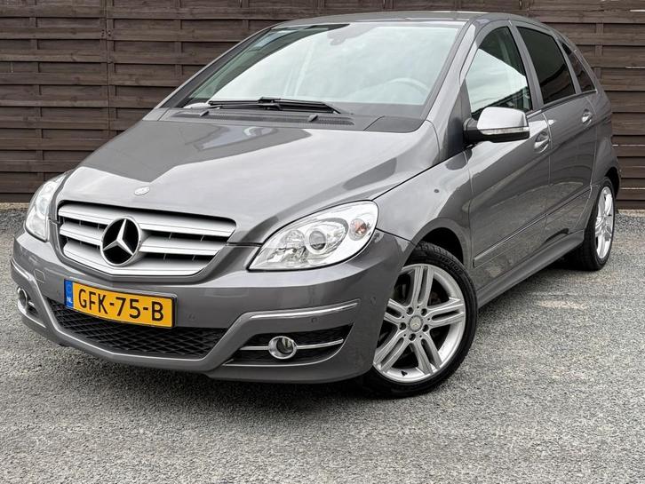 Mercedes-benz B-klasse 200 136PK / Navi / Trekhaak-afn. / ST, Auto's, Mercedes-Benz, Bedrijf, B-Klasse, ABS, Airbags, Airconditioning