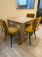Vierkante tafel + 3 stoelen, Huis en Inrichting, Tafels | Eettafels, Ophalen, Zo goed als nieuw, Vierkant, 50 tot 100 cm