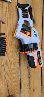 Nerf ultra met extra pijlen, Ophalen of Verzenden, Zo goed als nieuw