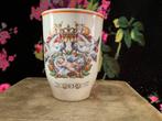 Regout beker ter gelegenheid geboorte Prinses Beatrix 1938., Ophalen of Verzenden, Zo goed als nieuw, Overige typen