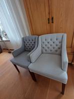 4 Eetkamerstoelen zgan. 2 creme en 2 licht grijs., Ophalen, Vier, Stof, Grijs