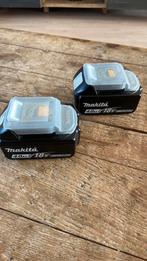 Makita 18v 4 ah 2 stuks, Doe-het-zelf en Verbouw, Gereedschap | Machine-onderdelen en Toebehoren, Ophalen of Verzenden, Zo goed als nieuw