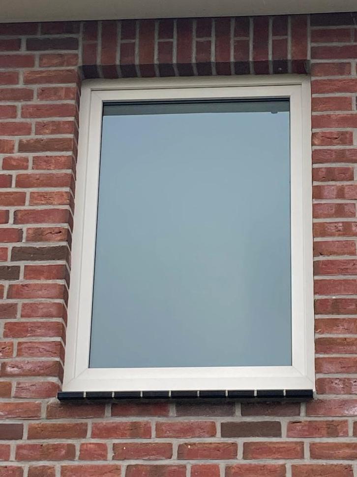 Raam met kozijn, Doe-het-zelf en Verbouw, Glas en Ramen, Zo goed als nieuw, Gevelraam of Ruit, 120 tot 160 cm, 80 tot 120 cm, Dubbelglas