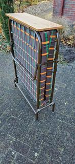 Logeerbed opklapbaar, Eenpersoons, Ophalen of Verzenden, Zo goed als nieuw, 80 cm