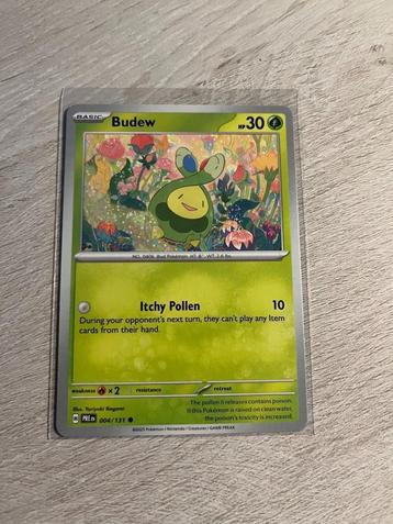 Budew 004/131 Prismatic Evolutions - Pokémon Kaart beschikbaar voor biedingen