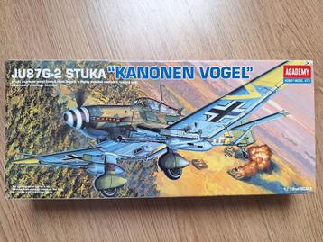 1:72 1/72 Academy Ju87G-2 Stuka “Kanonen Vogel” 1 beschikbaar voor biedingen