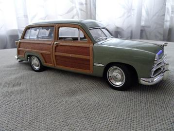 Ford Woody Wagon 1949,prachtig schaalmodel zware kwaliteit beschikbaar voor biedingen