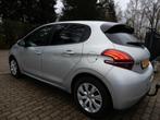 Peugeot 208 1.2 PureTech Blue Lion, Auto's, Voorwielaandrijving, Stof, Gebruikt, Euro 6