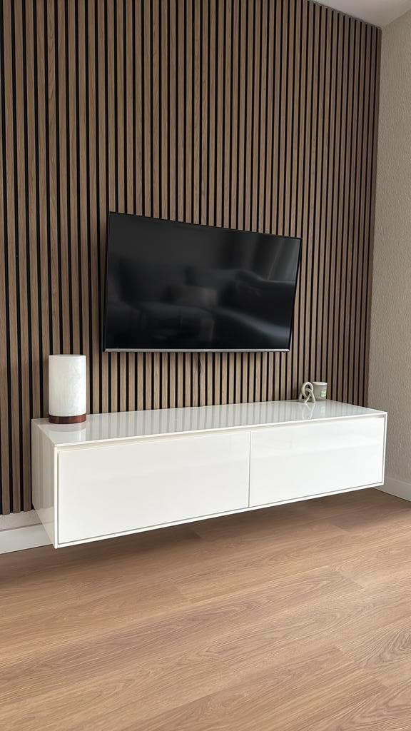 Goossens zwevend glans witte tv kast, Huis en Inrichting, Kasten | Televisiemeubels, Zo goed als nieuw, Minder dan 100 cm, 200 cm of meer