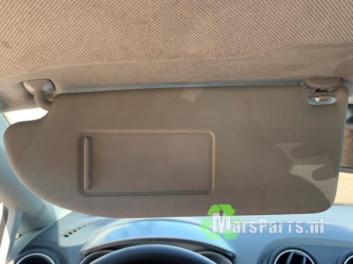 Zonneklep van een Seat Ibiza, Auto-onderdelen, Interieur en Bekleding, Seat, Gebruikt, 3 maanden garantie, Ophalen of Verzenden