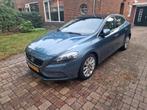 Volvo V40 D2 2013 Blauw Summum, Auto's, Voorwielaandrijving, Euro 5, 4 cilinders, 700 kg