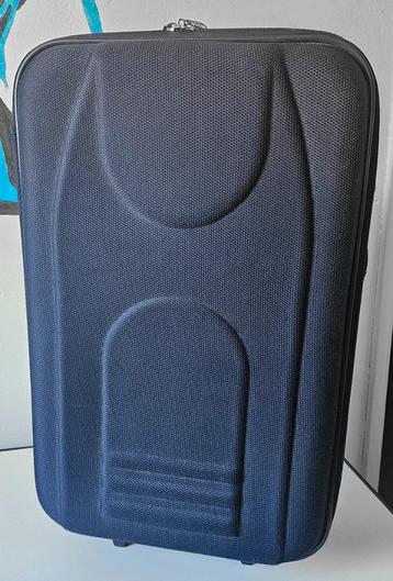 Kleine koffer blauw (trolly) beschikbaar voor biedingen